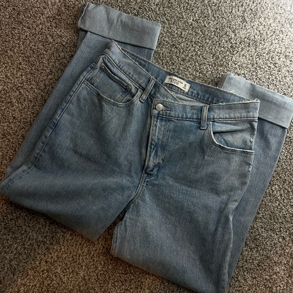 Abercrombie & Fitch Straight Jeans